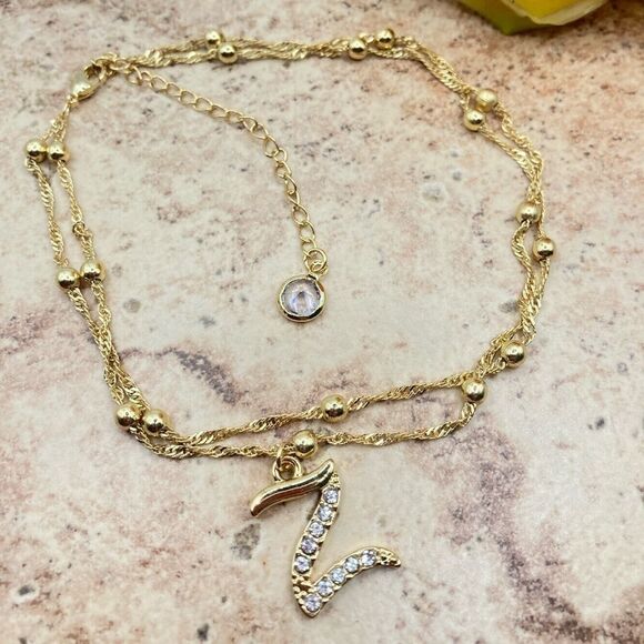 Women’s Gold initial Z ankle bracelet - Picture 1 of 3